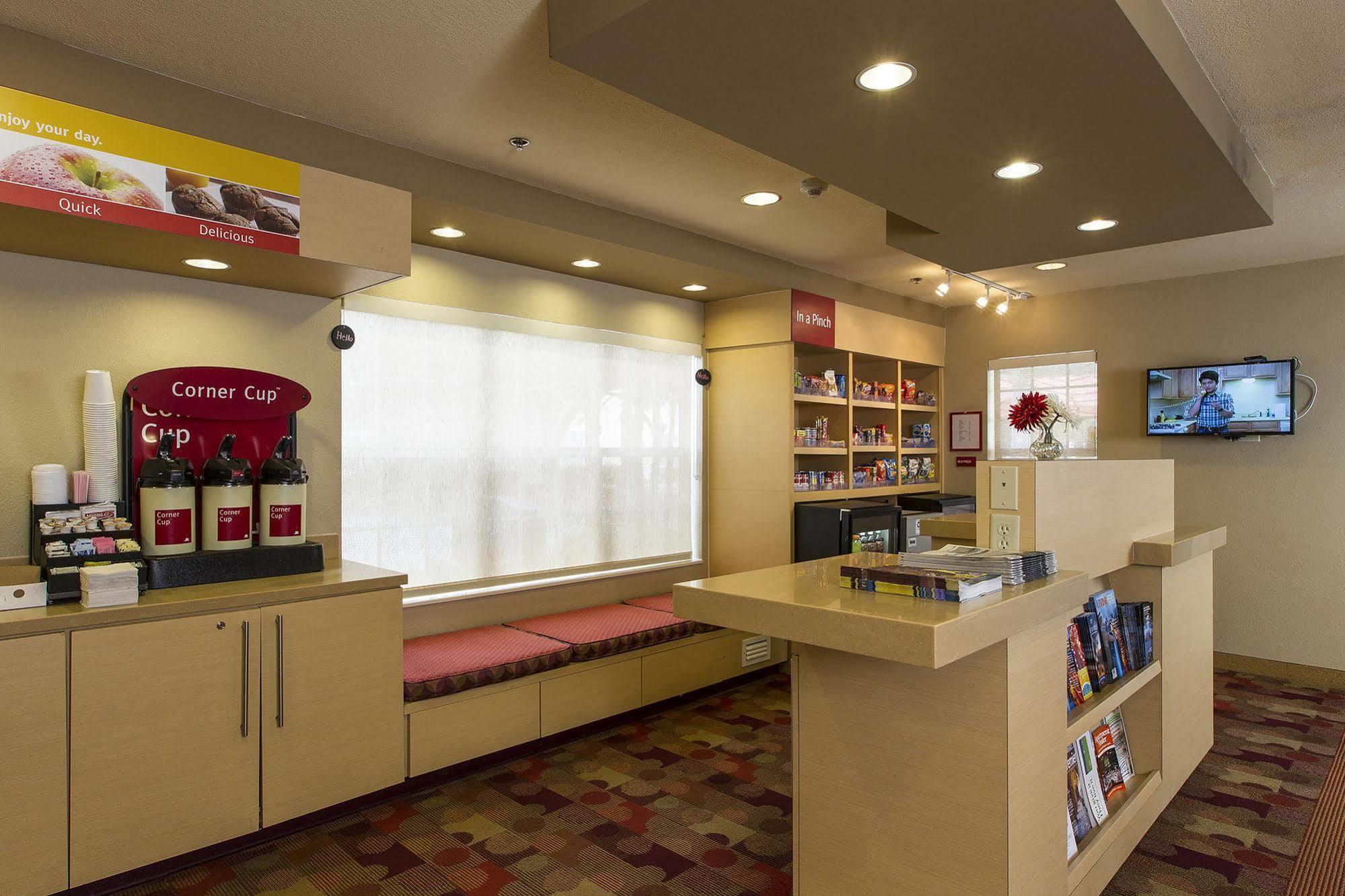 北塔拉哈西/首都圈城镇广场套房酒店 外观 照片